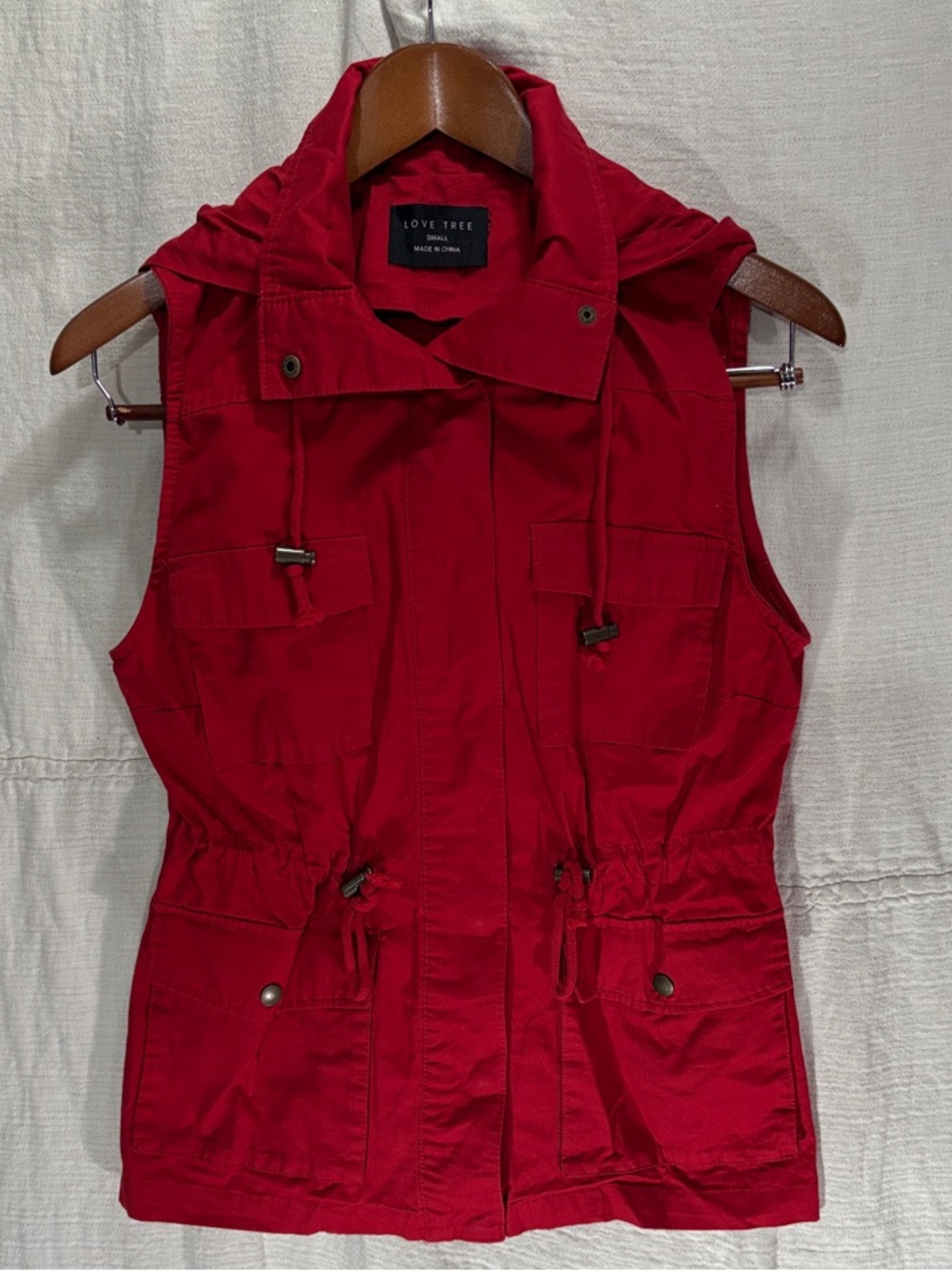 Love Tree Red Hooded Utility Cargo Vest 100% Cotton Small